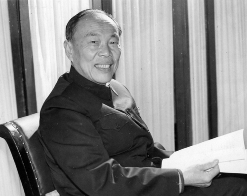 人民日报--李国豪