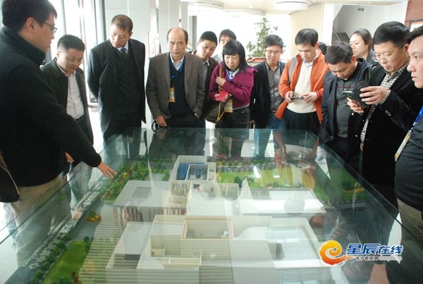 长沙新闻网--参观风洞