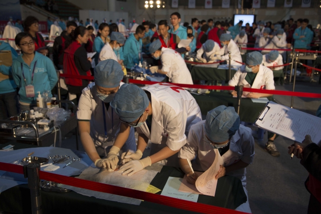 大学生临床技能竞赛3