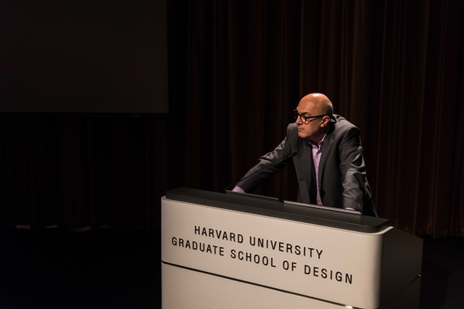 07_安东尼•皮孔在演讲 07_安东尼•皮孔在演讲