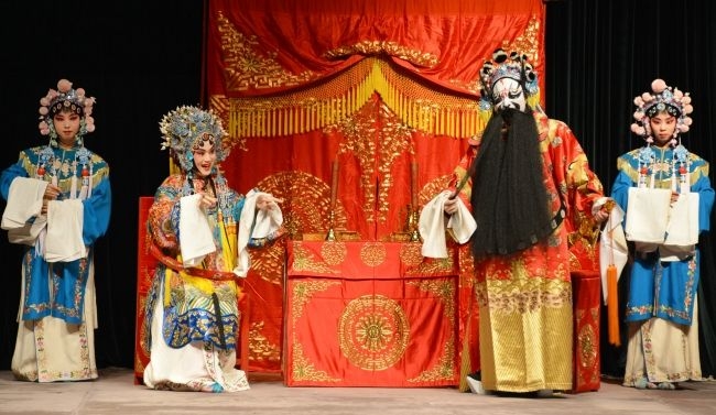 同济学生表演京昆艺术 同济学生表演京昆艺术