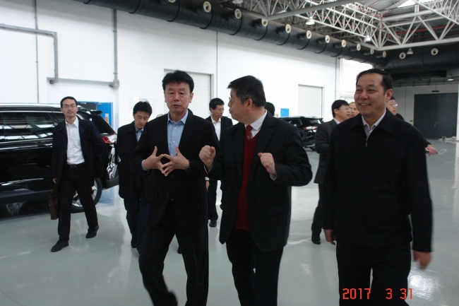 图2-风洞 图2-风洞