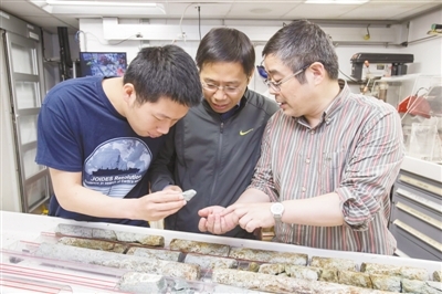 rmrb2017061312p6_b rmrb2017061312p6_b